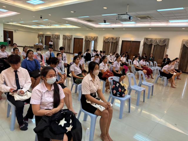 1. 17.03.2567 การอบรมพัฒนาบุคลิกภาพสำหรับนักศึกษาชั้นปีที่ 3 รหัส 64